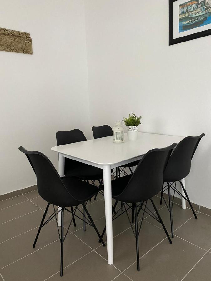 Apartmani Darko Kornić Εξωτερικό φωτογραφία