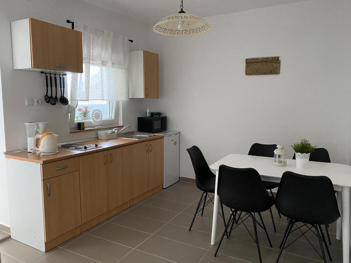 Apartmani Darko Kornić Εξωτερικό φωτογραφία
