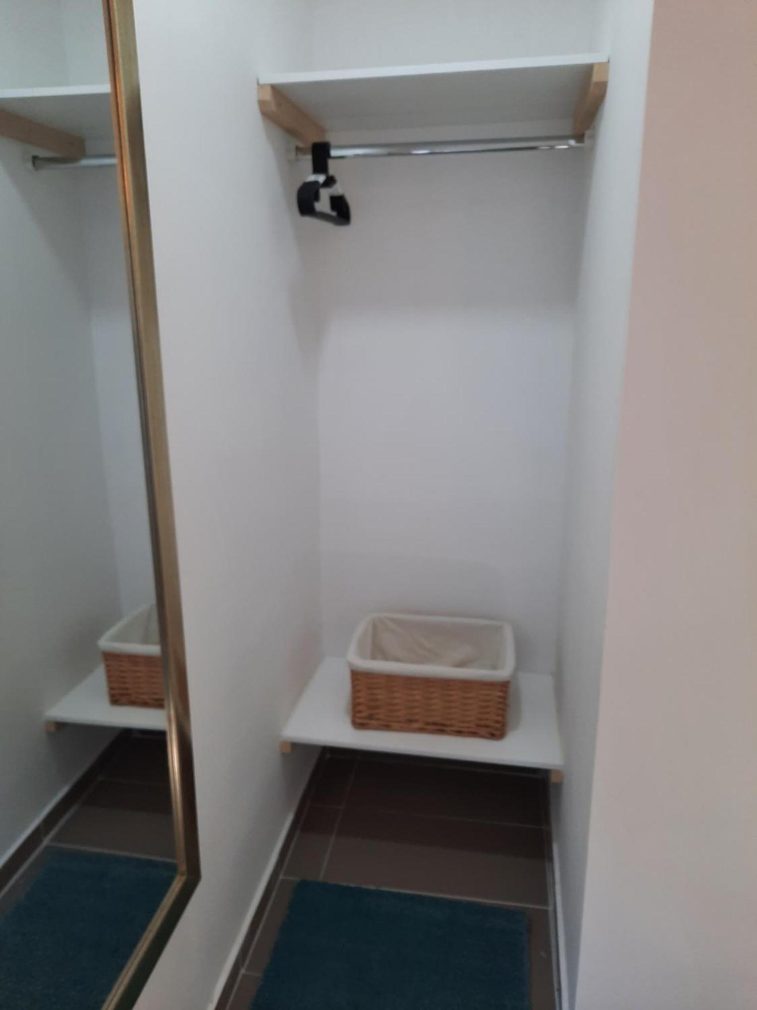 Apartmani Darko Kornić Εξωτερικό φωτογραφία