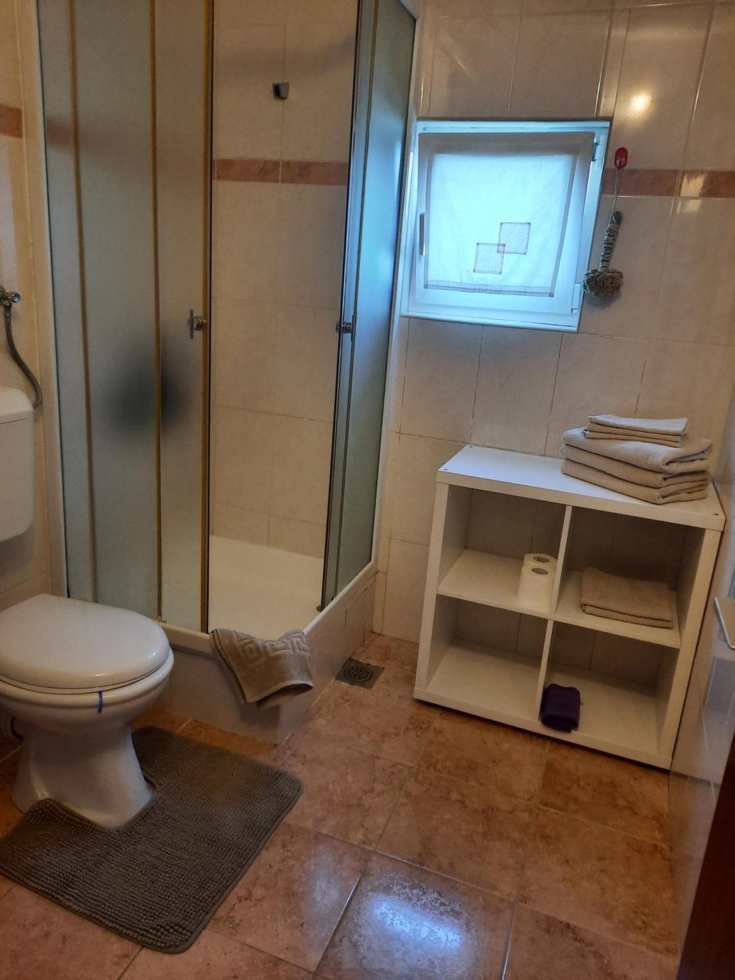 Apartmani Darko Kornić Εξωτερικό φωτογραφία